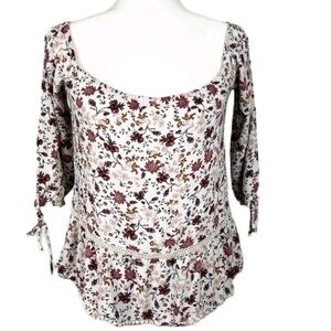 American Eagle Outfitters Floral Blouse